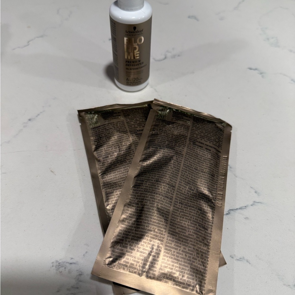 Schwarzkopf Blonde Hair Color Kit
